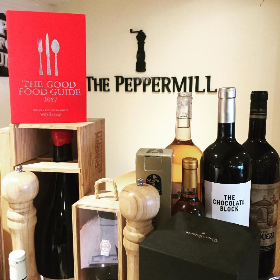 The Peppermill Town House Hotel & Restaurant ديفايزيس المظهر الخارجي الصورة